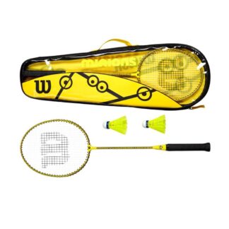 Sæt med 2 badmintonketchere og badmintonbold. Alt i gult og med små minions signaturer i sort.