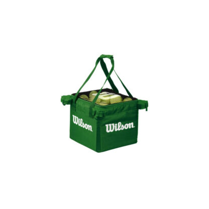 Square bag for tennis balls from Wilson in green. Black mesh on the top with white Wilson logo. Wilson in white writing on the sides of the bag.