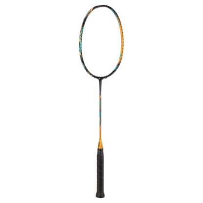 Side view of black and gold badminton racquet with turquoise details from Yonex. Astrox in turqouise writing on the top right of the racquet head. Black grip. Yonex Astrox 88 D Pro in Camel Gold..