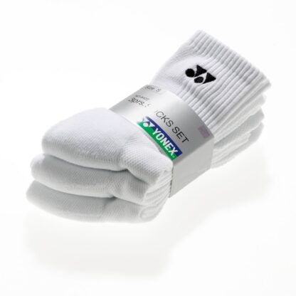 White socks in a pack of 3 pairs. Yonex Premium Sock in White 3 pack.