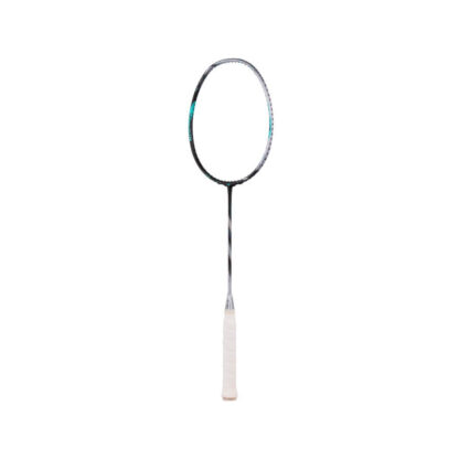 Side view of black and silver badminton racquet with turquoise details from Yonex. Astrox in turqouise writing on the side of the frame. White grip. Yonex Astrox 88 D Pro in Black/Silver.