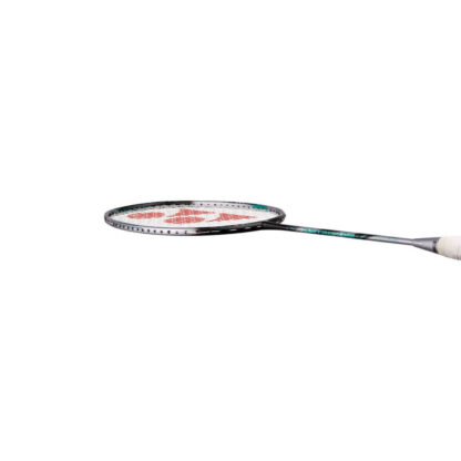 Side view of black and silver badminton racquet with turquoise details from Yonex. Play in turqouise writing on the side of the shaft. White grip. Yonex Astrox 88 Play in Black/Silver.